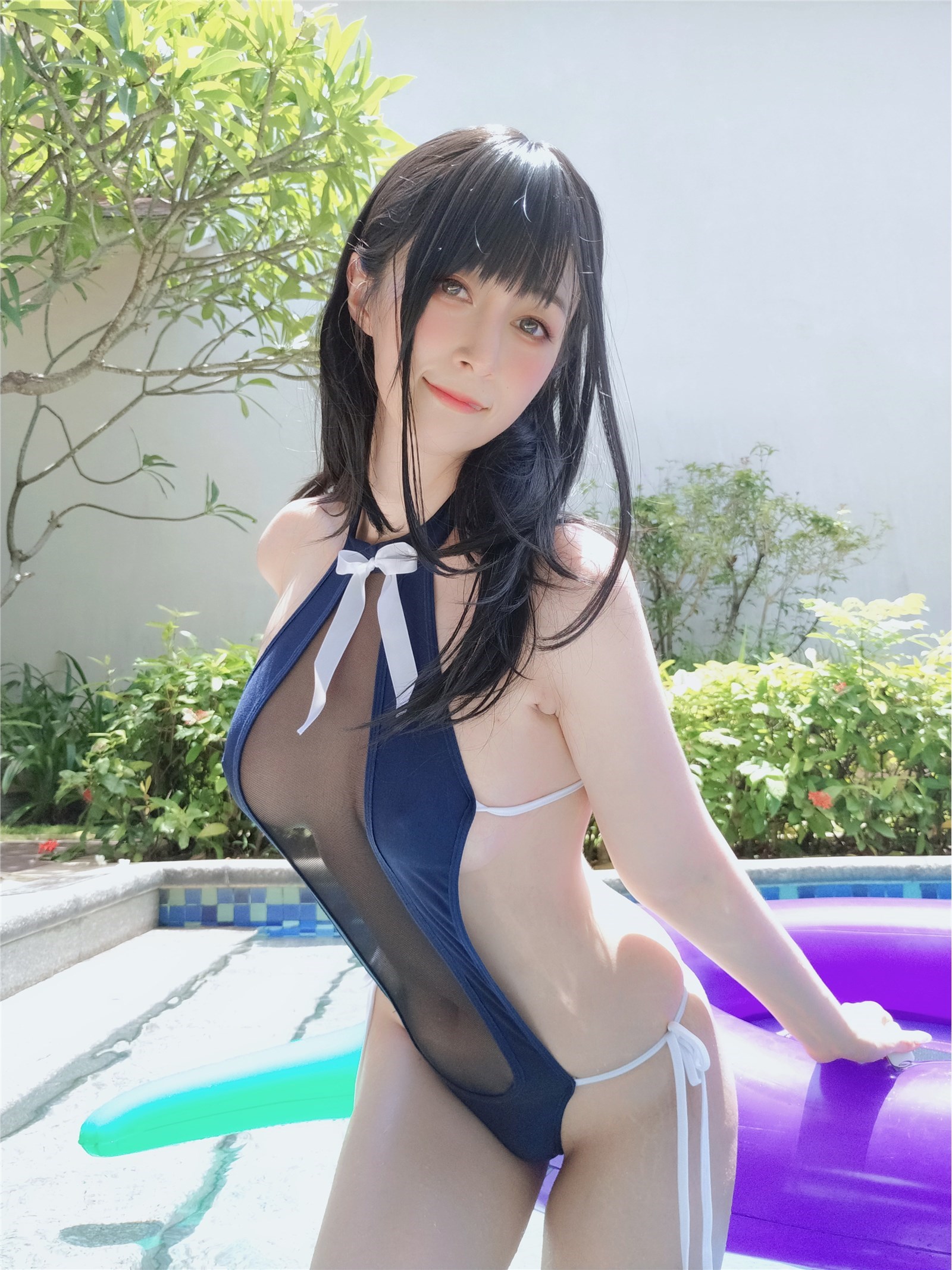 Miss Coser, Silver 81 NO.081 Fantia August 2021 August 19(11)